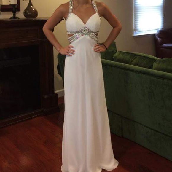 White long prom dress - Picture 3 of 3